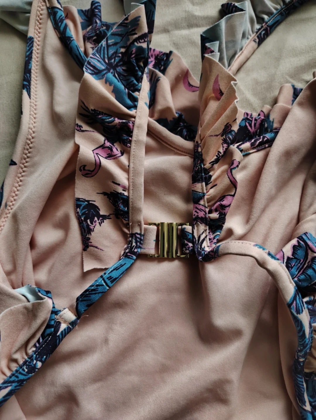 H&M Flamingo Tropical Print Swimsuit - photo 3