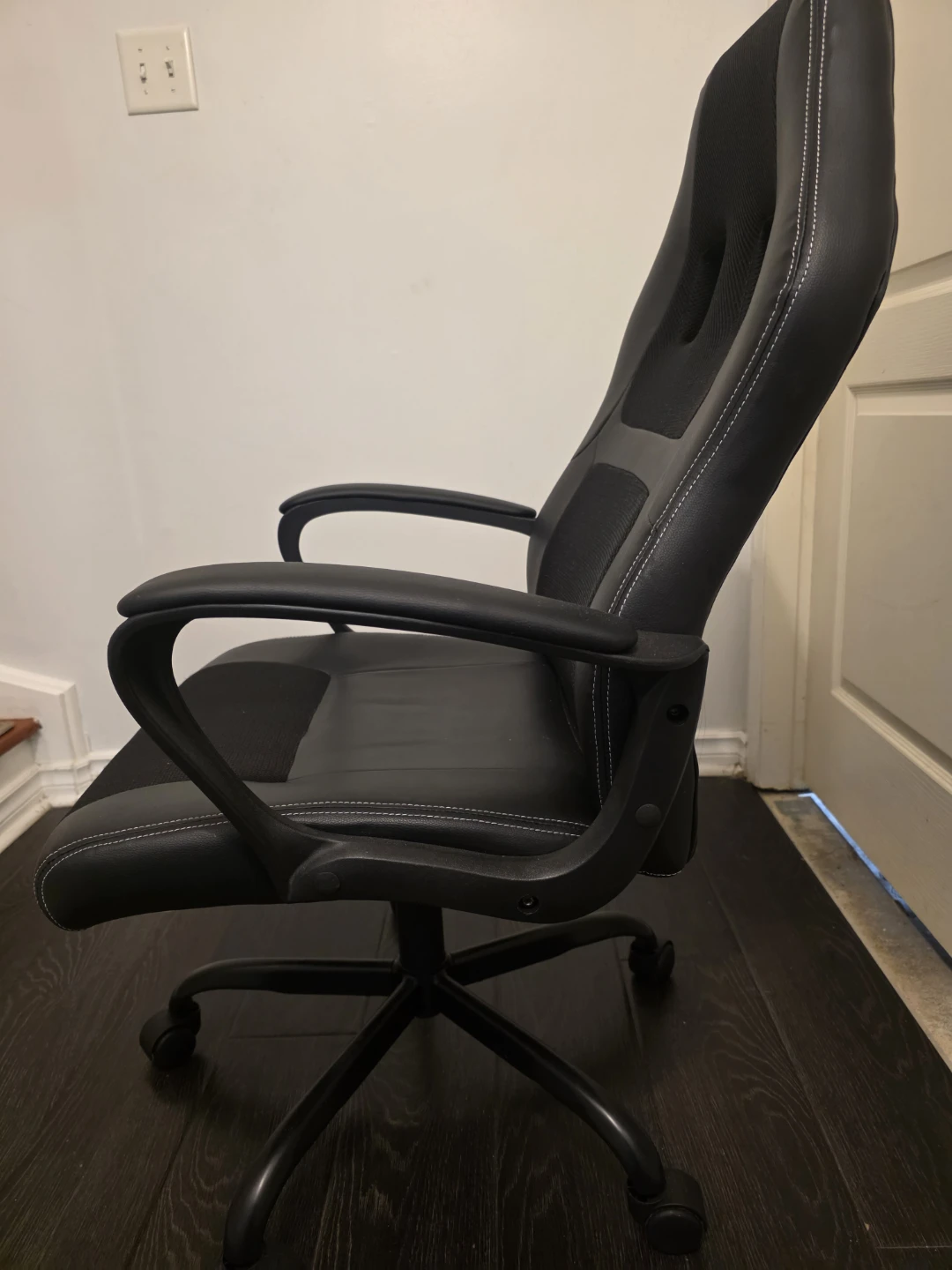 Black Gaming Chair with White Stitching - photo 3
