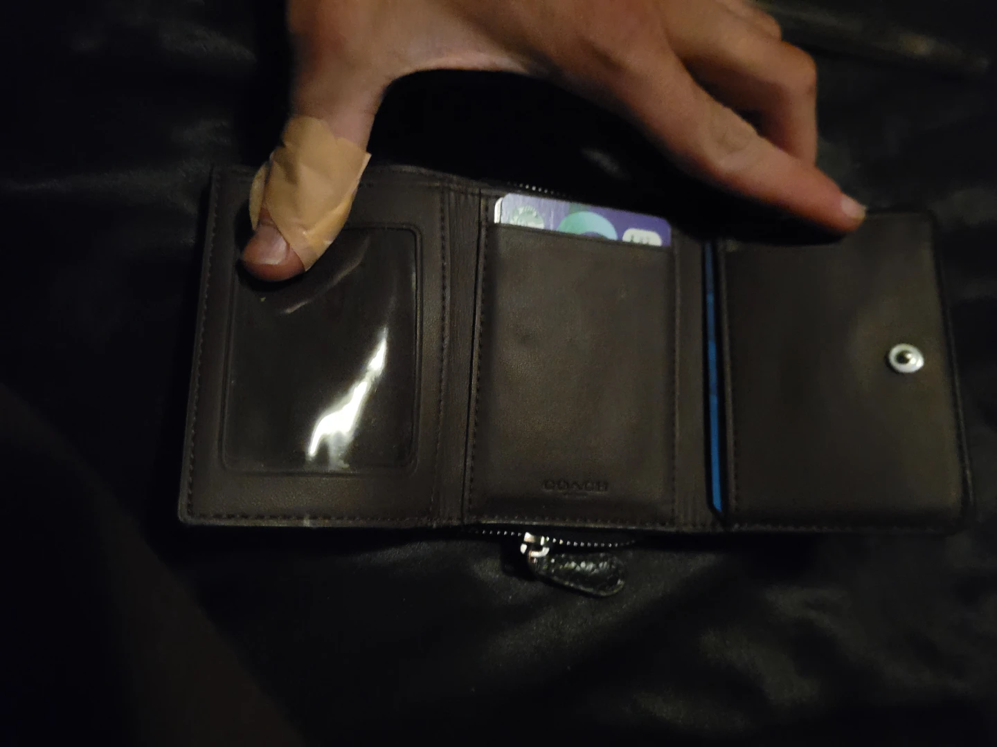 Womens Coach Wallet - photo 3
