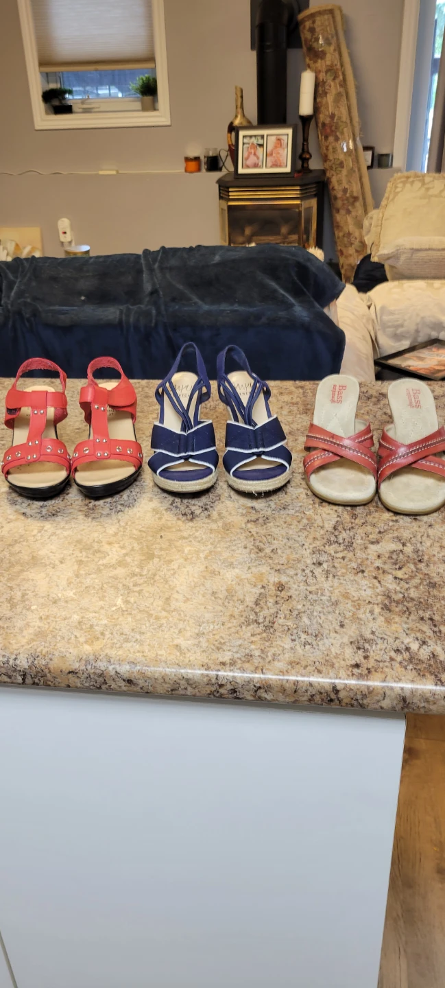 Women's Wedge Sandals