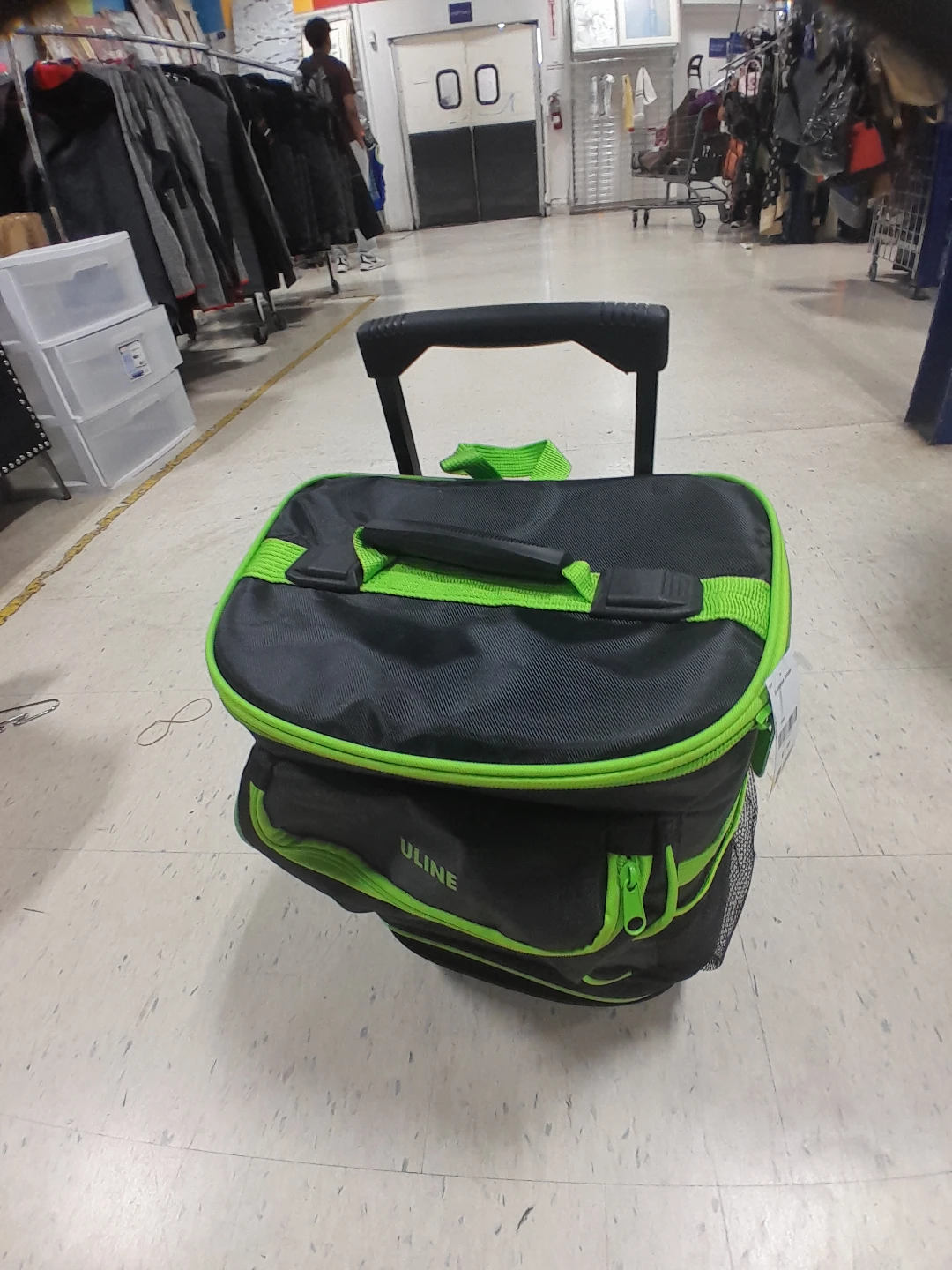 Uline Rolling Cooler Bag 12 Liter Capacity - photo 2