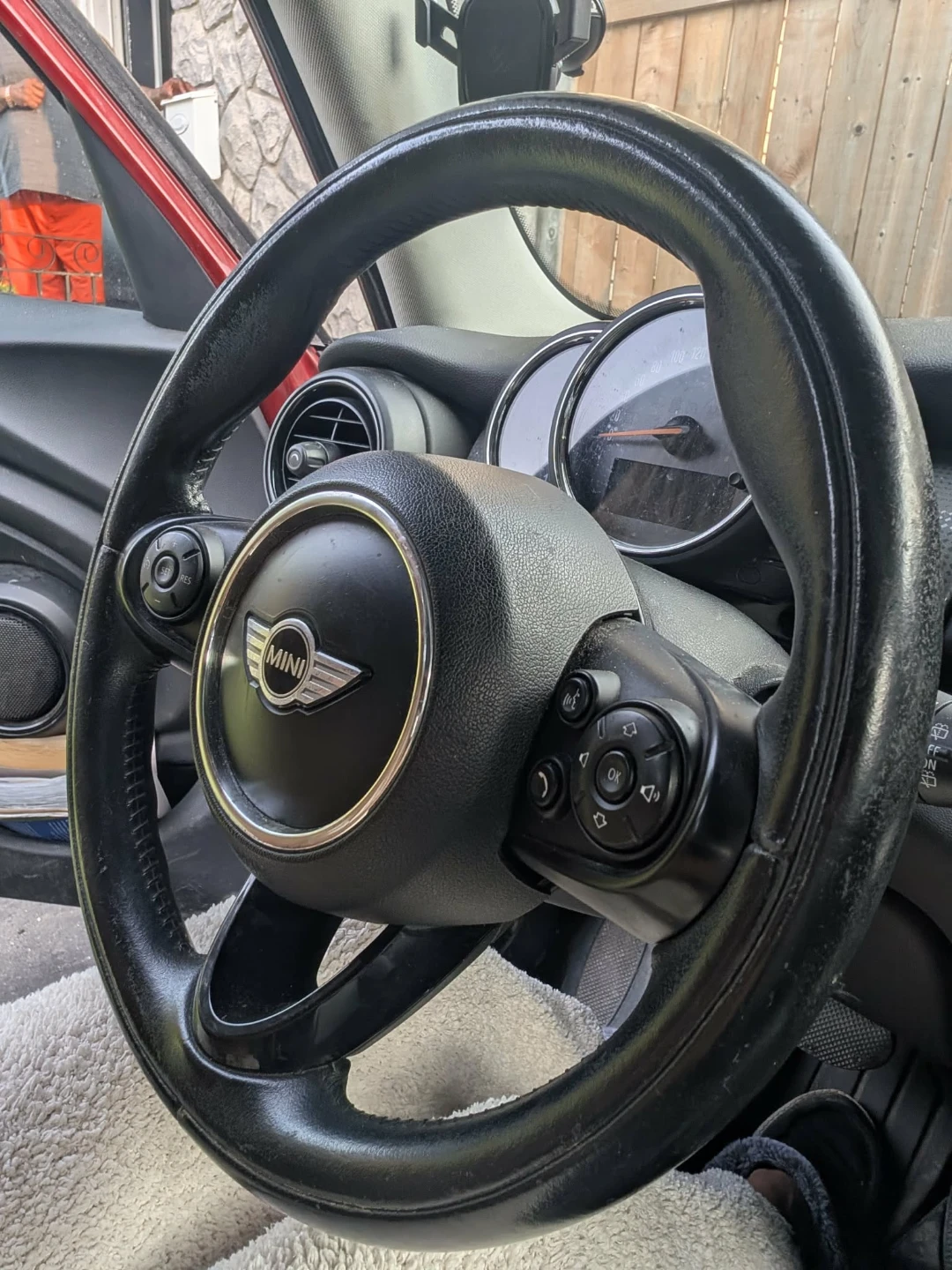 Red Mini Cooper 4-Door Hatchback - please read entire Ad - photo 4