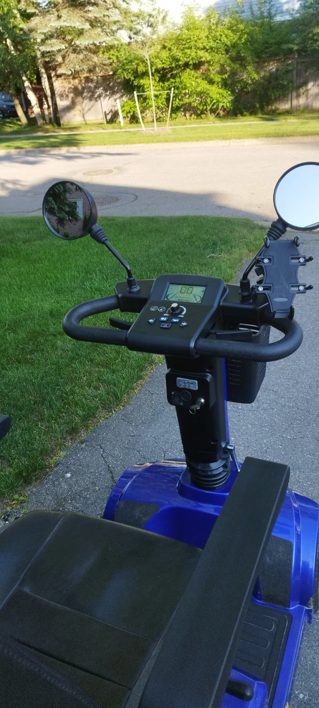 Enduro Mobility Scooter with Basket - photo 2