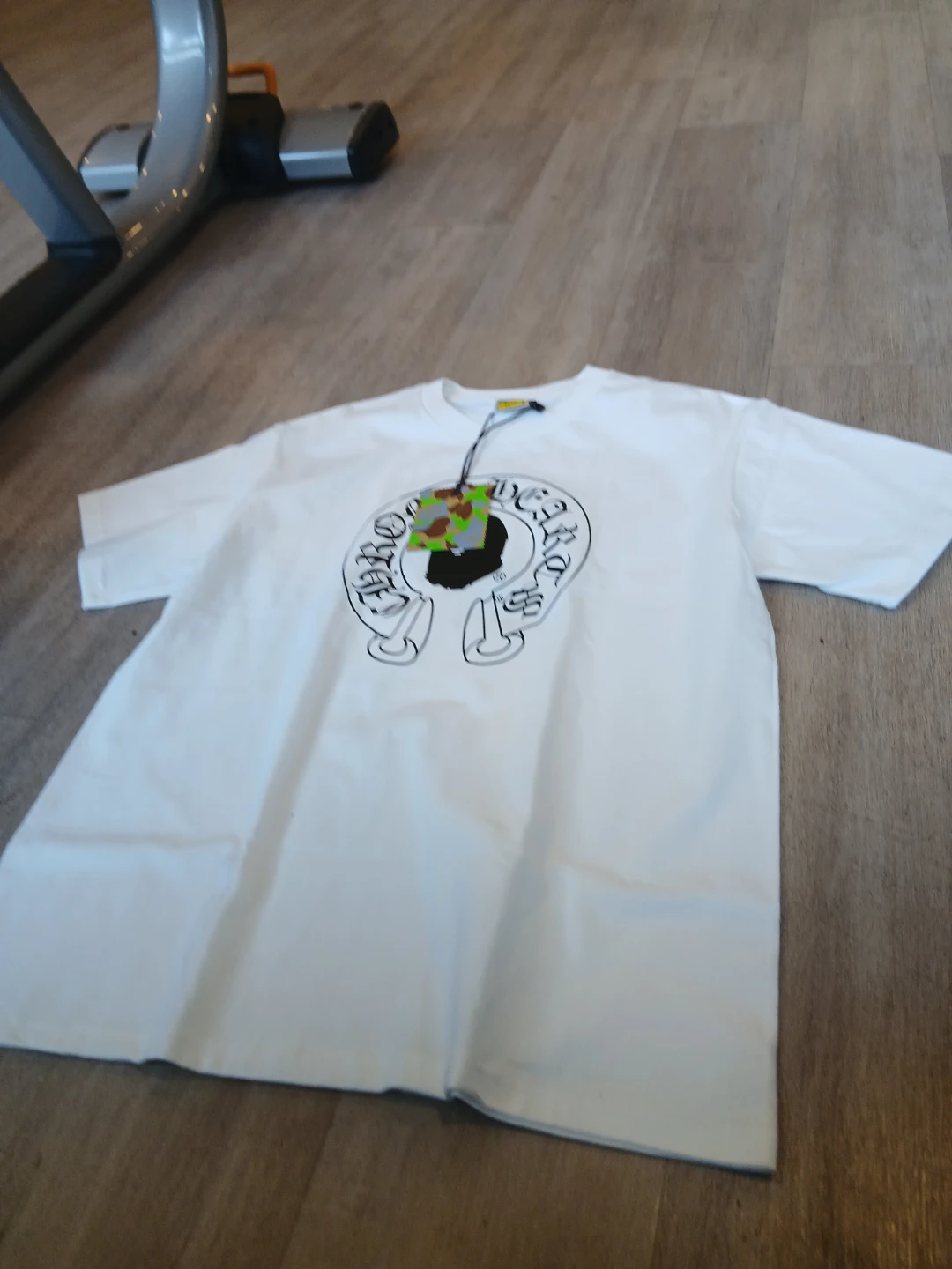 A Bathing Ape "Chrome Hearts" T-Shirt - photo 4