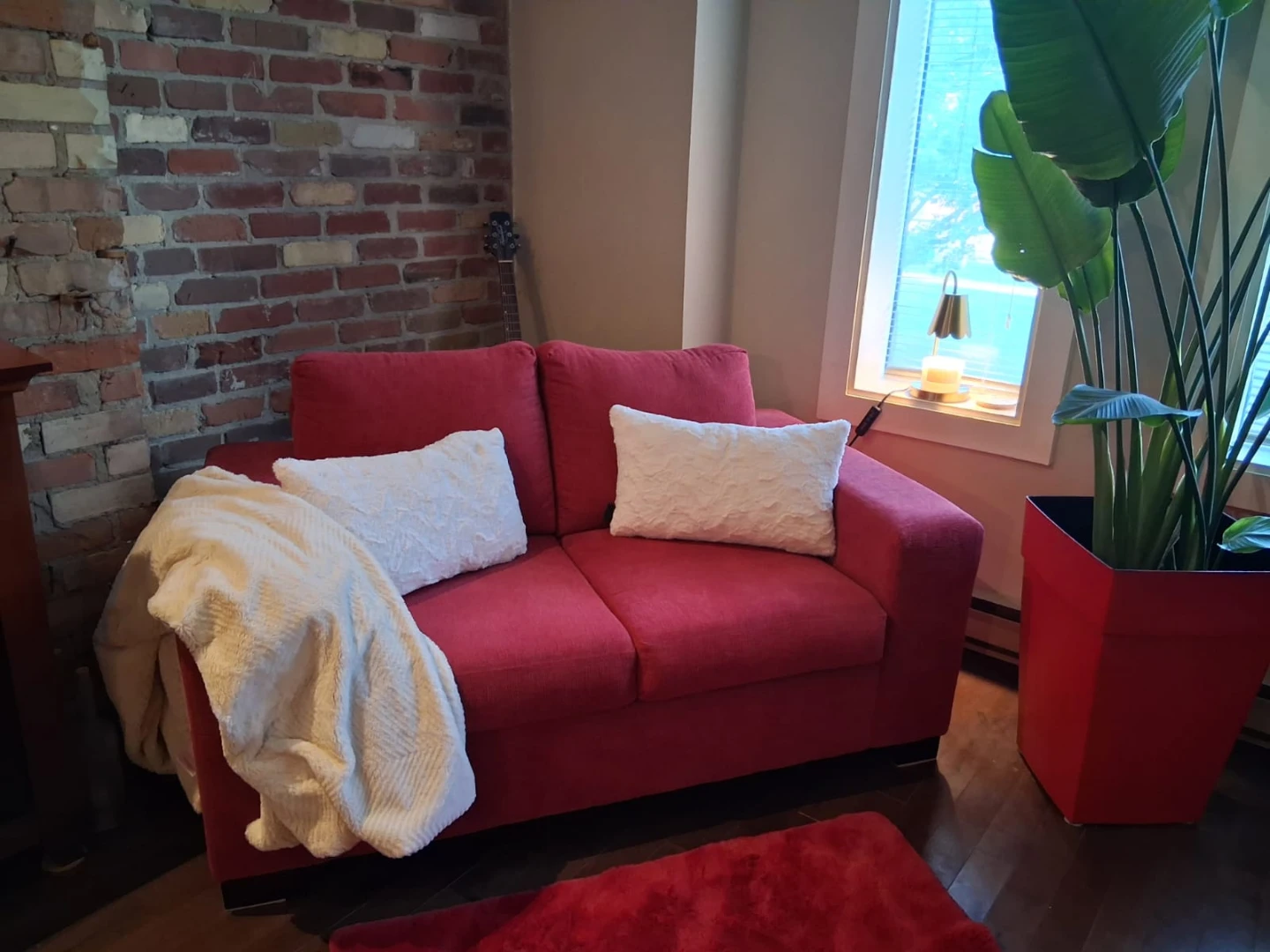 Love seat - photo 3