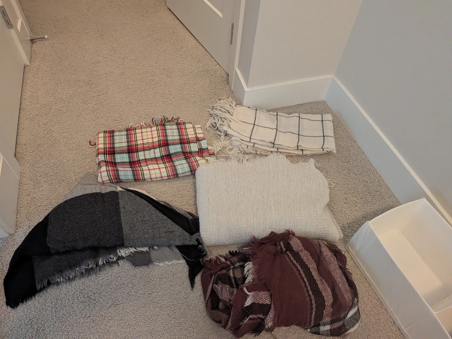 Mixed Lot of Scarves and Throws