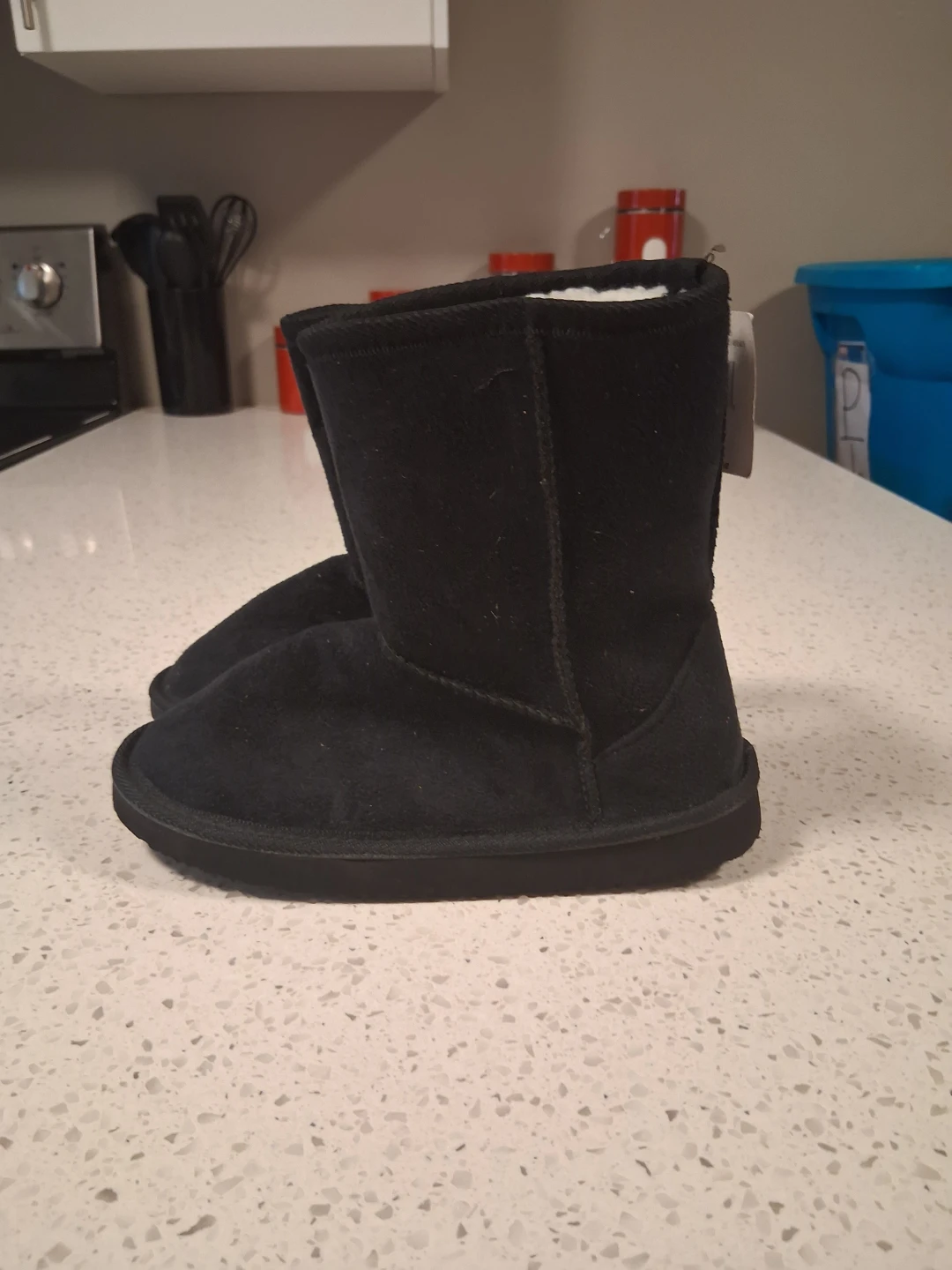 Girls black fleece lined boots