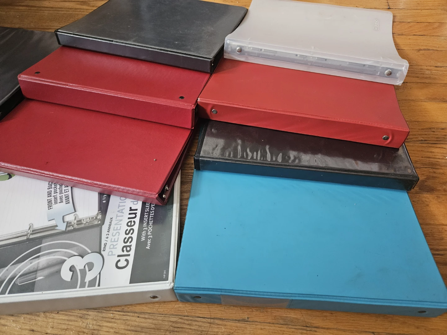 Assorted Binders - photo 2