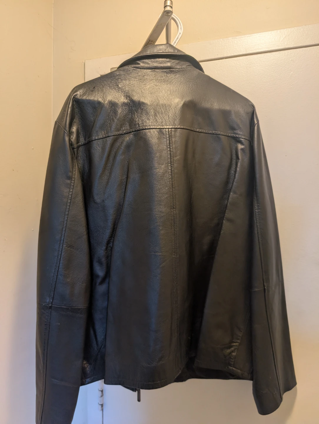 Black Leather Jacket - photo 2