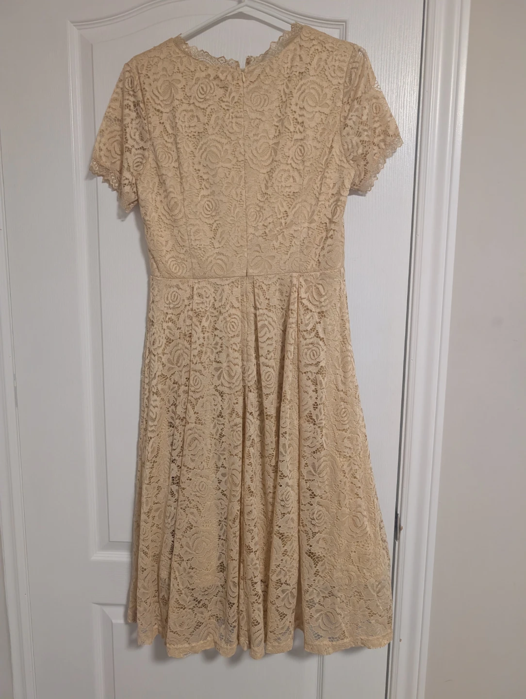 Women's Lace Dress - photo 3