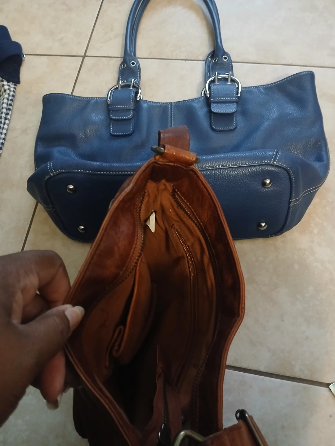 Estalon Brown Leather Crossbody Bag - photo 3