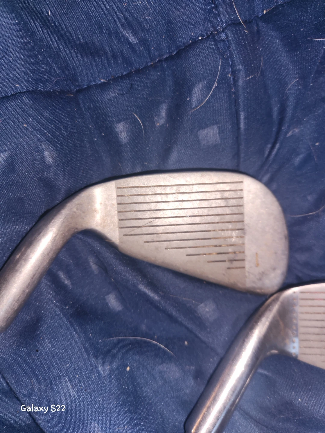 Golf Clubs Lot (4 Assorted Clubs) + 5 Golf Balls - photo 3