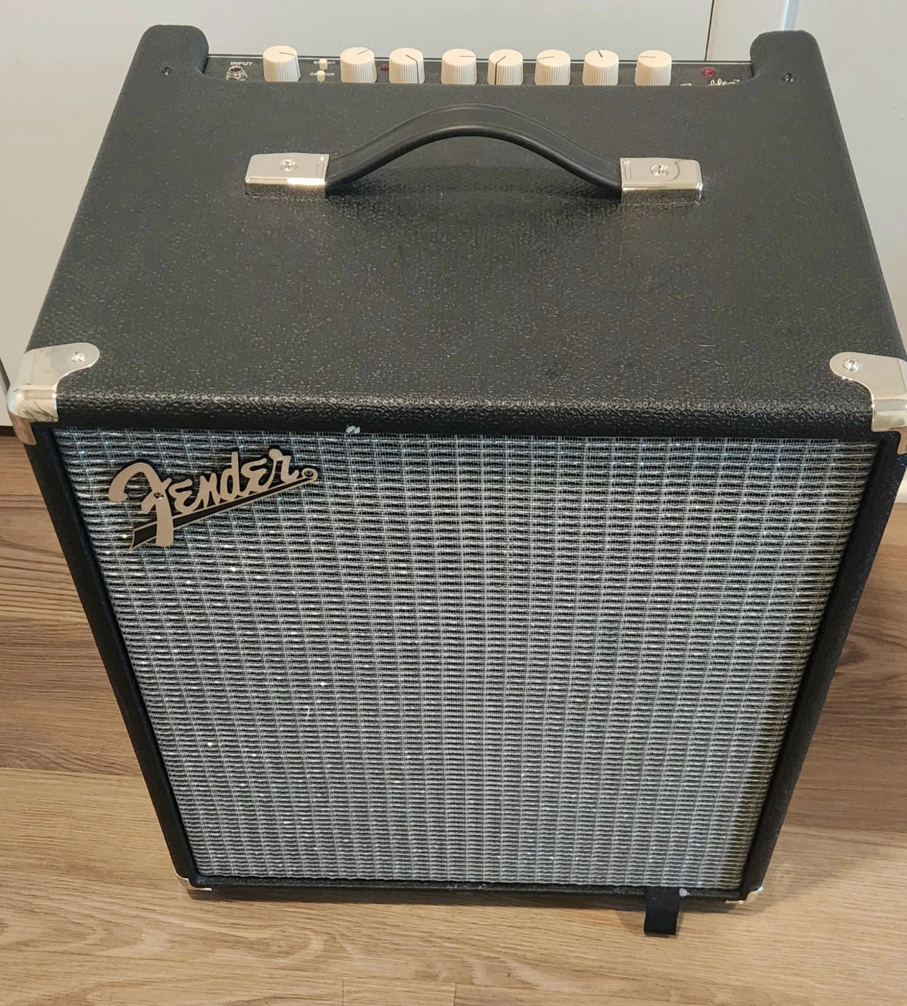 Fender Rumble 100 Bass Amplifier - photo 3
