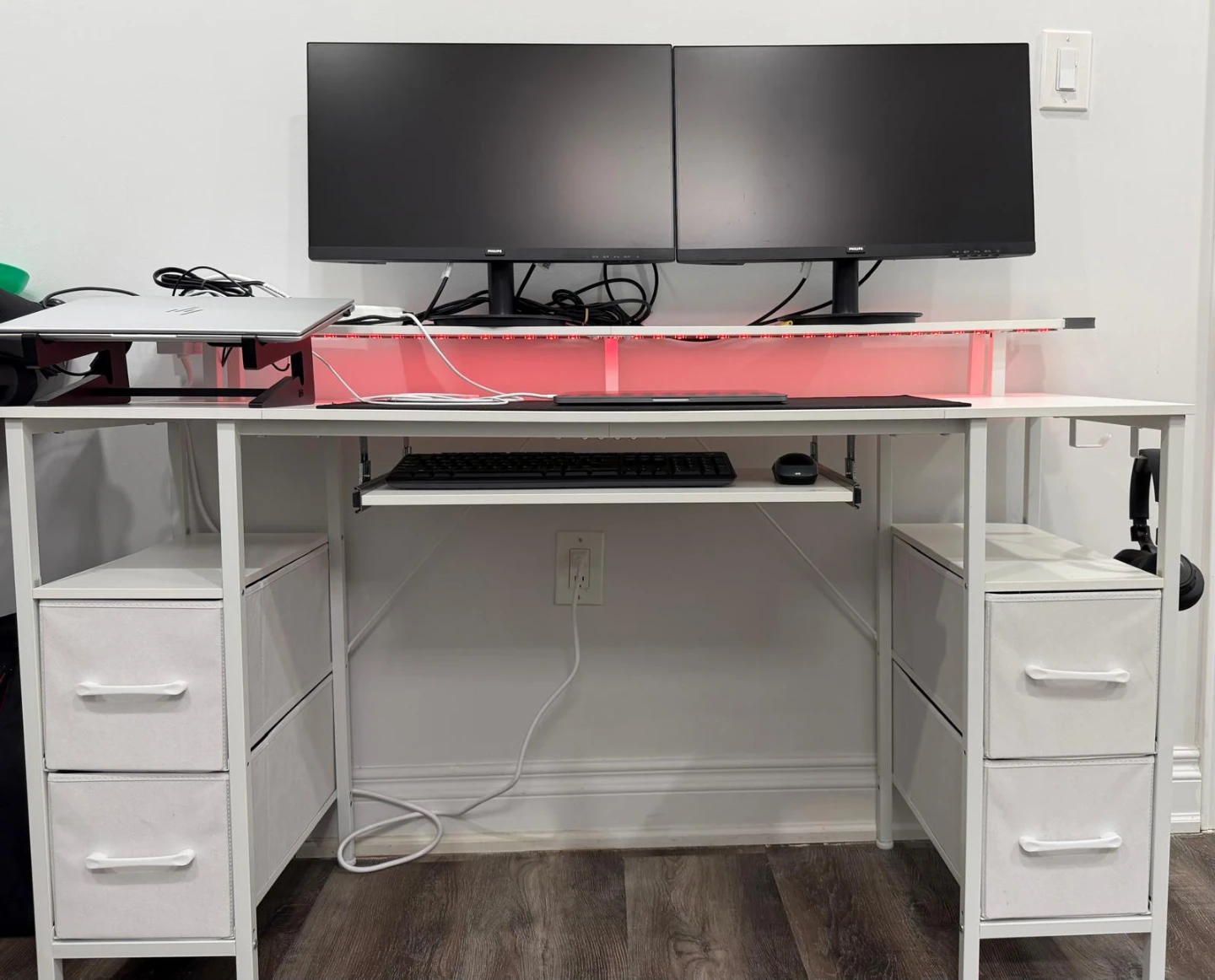 Seventable Computer Desk 47.2" with LED Lights and Power Outlets