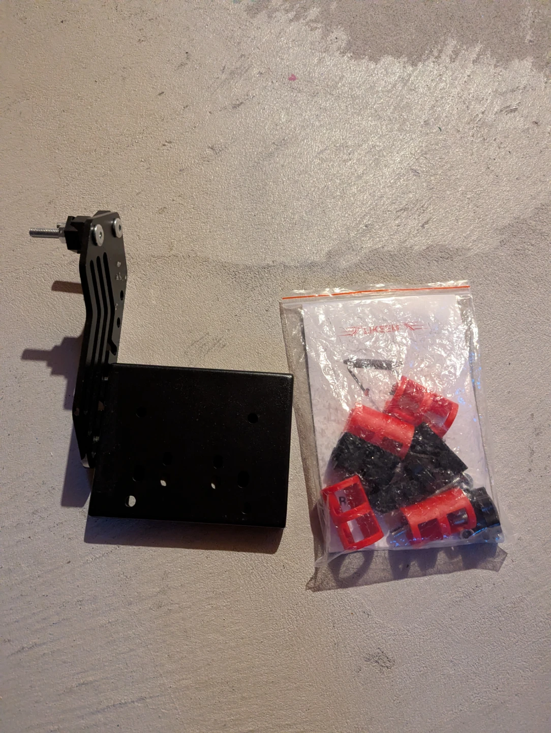 LIKEEM Racing Wheel Stand Assembly Guide - photo 5