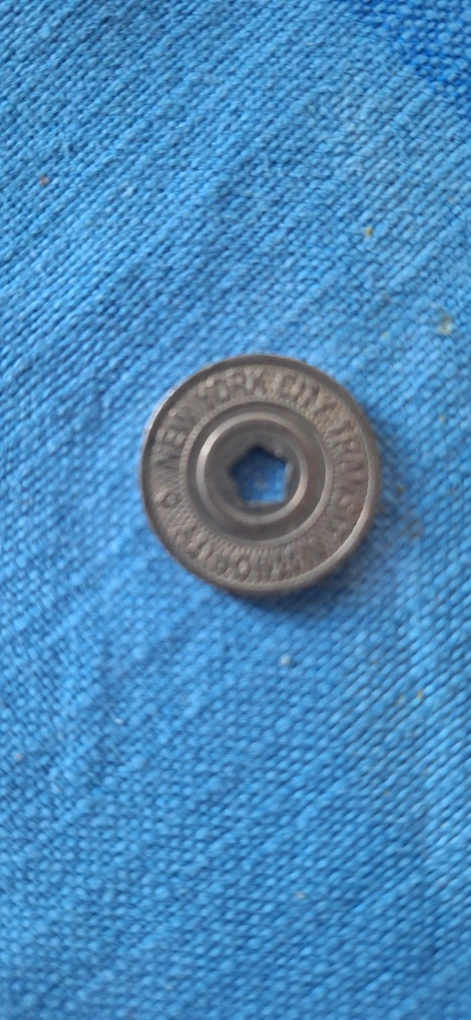 New York City Transit Token - photo 2