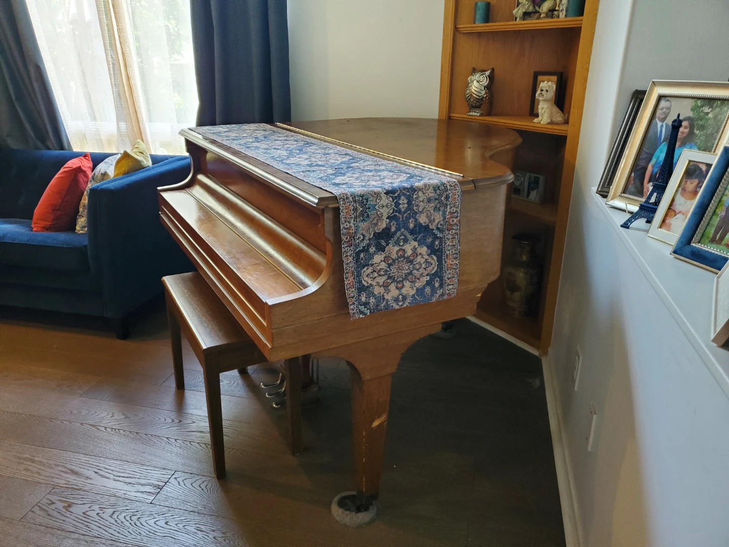 Baby Grand Piano with Bench - photo 3