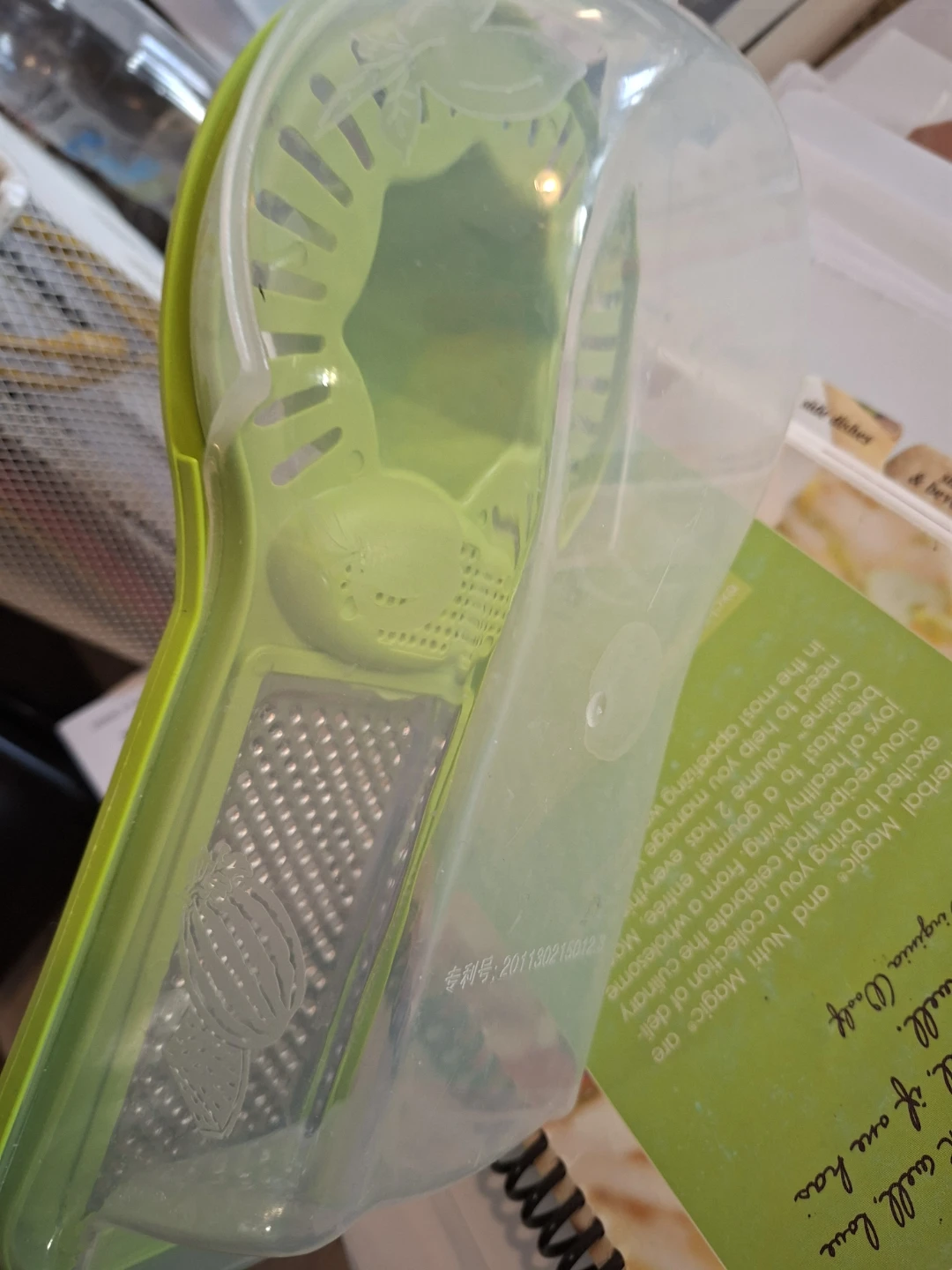 Green Citrus Juicer and Zester - photo 4