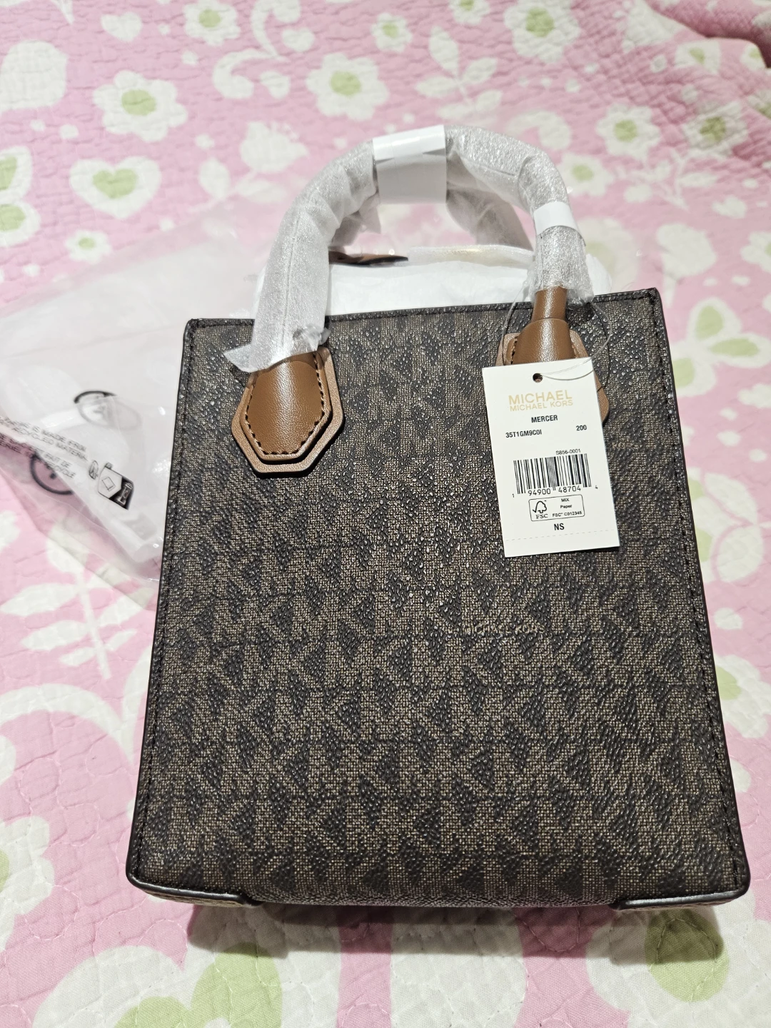(BRAND NEW) Michael Kors Mercer small crossbody bag - photo 2