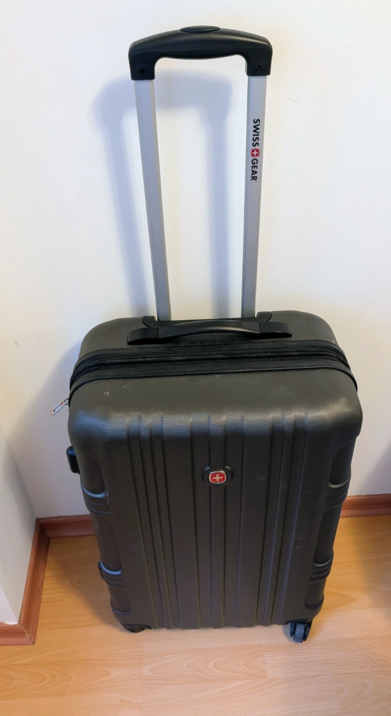 Swiss Gear Hardside Spinner Luggage - photo 4