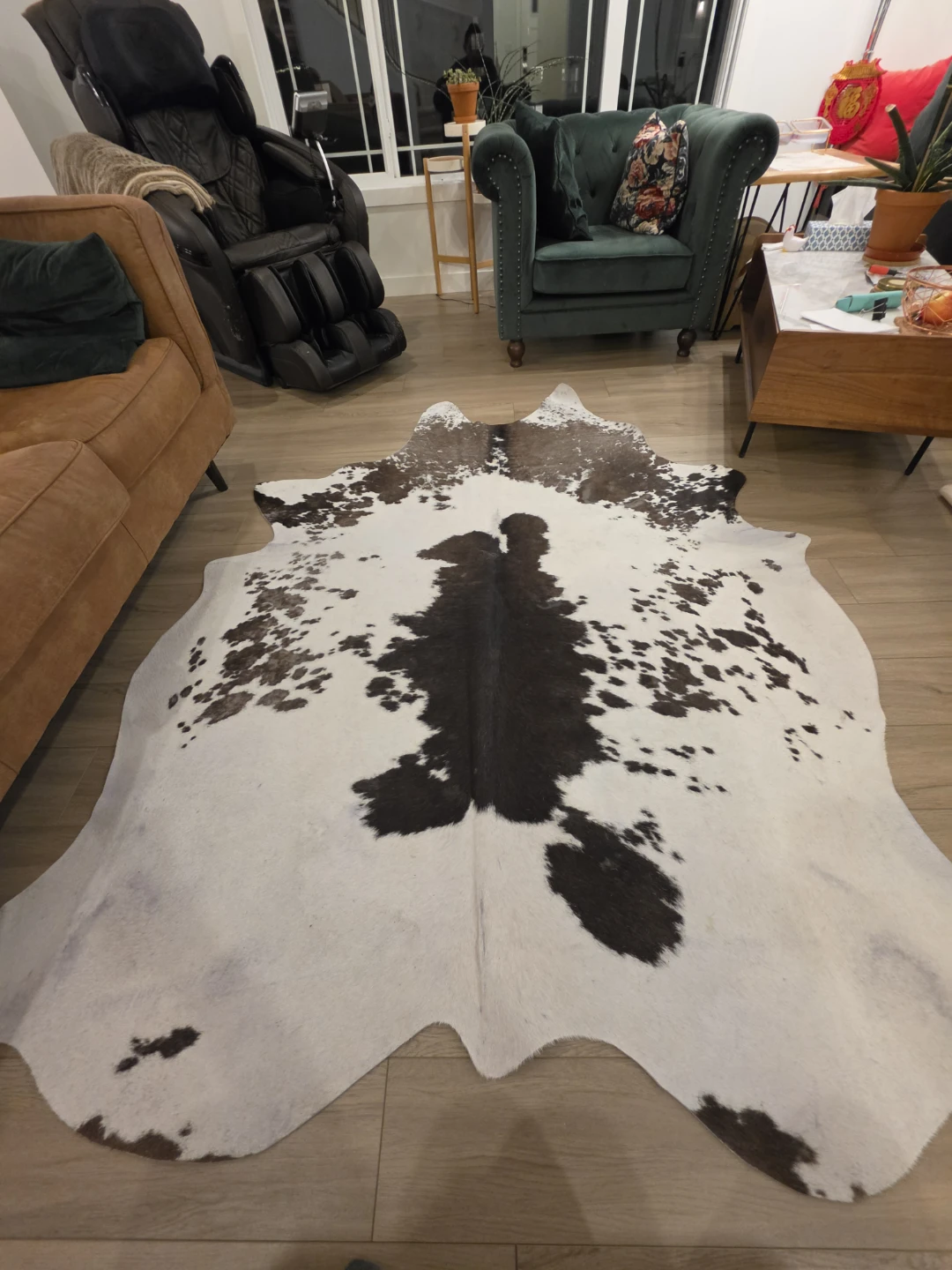Cowhide Area Rug - Black and White