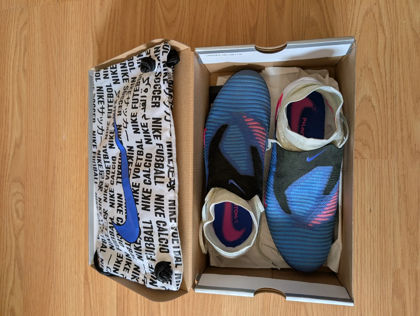 Nike Phantom 6 high elite AG, size 10, Auth