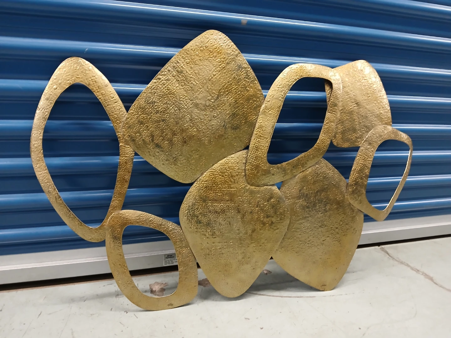 Modern Brass Wall Sculpture decor - photo 4