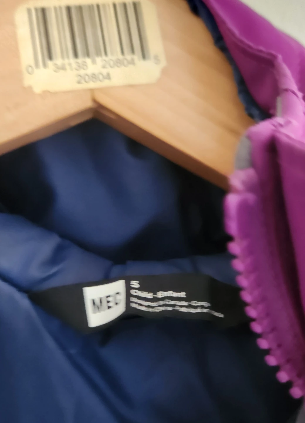 MEC kids winter jacket size 5 - photo 2