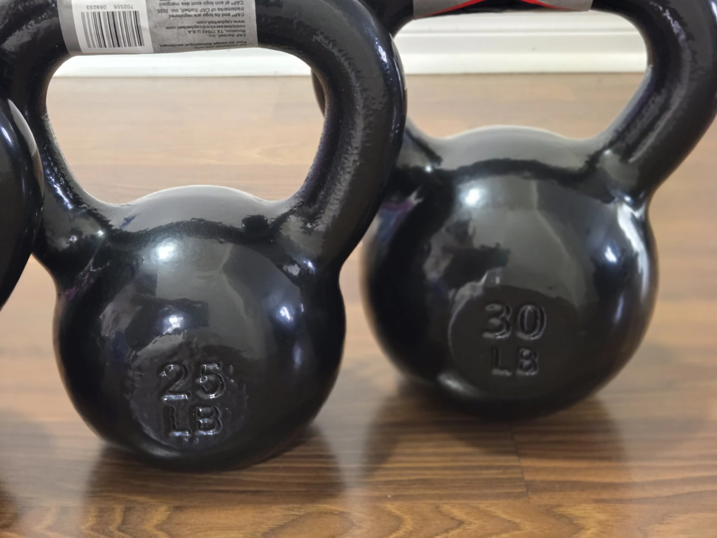 25lb and 30lb Black Kettlebell set, (Cast Iron) - New!