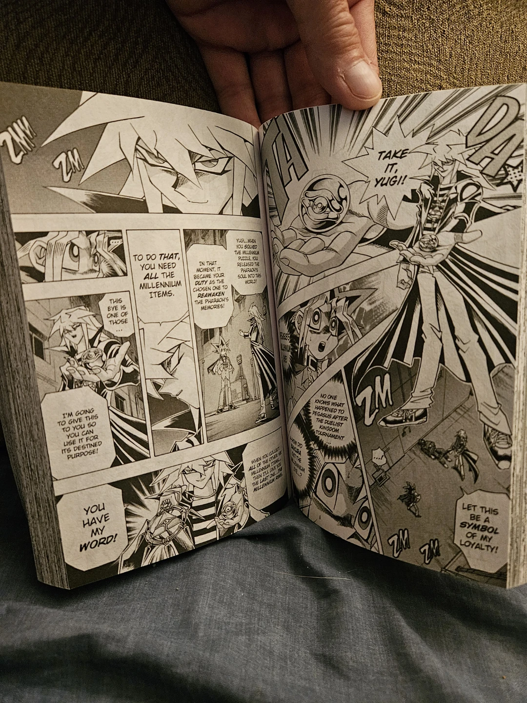 Yu-Gi-Oh! 3-in-1 Manga Volumes 31, 32 & 33 - photo 2