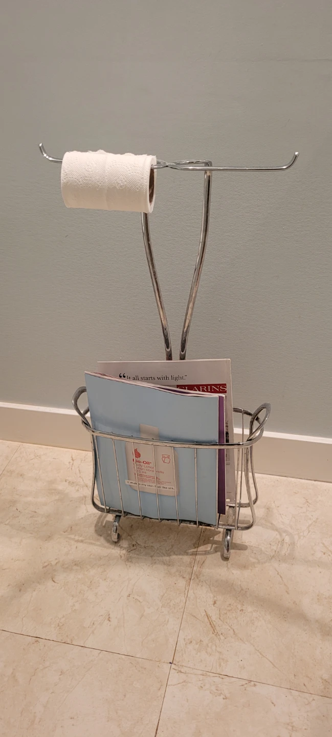 Toilet paper stand and magazine rack