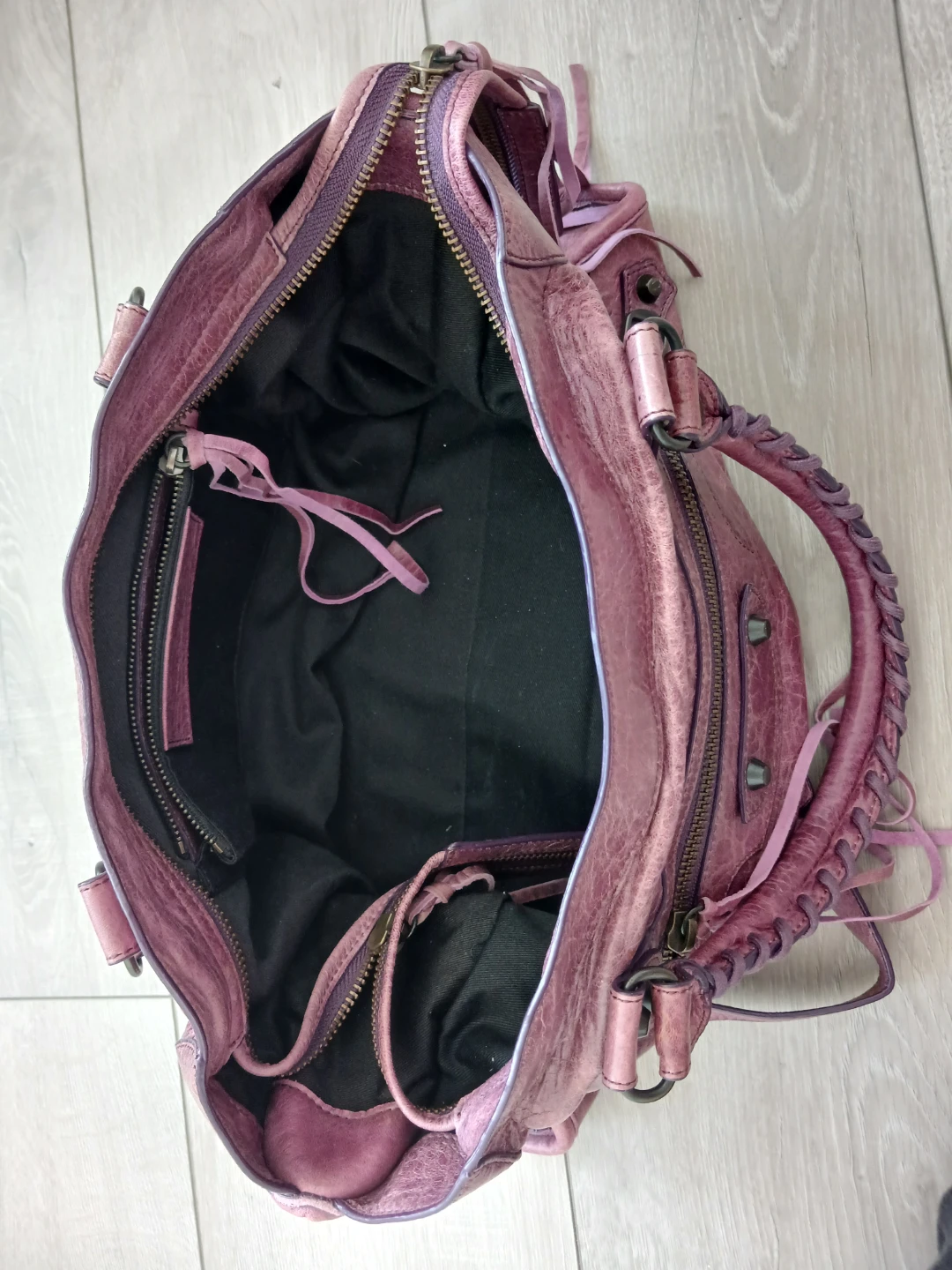 Leather City Bag - photo 3