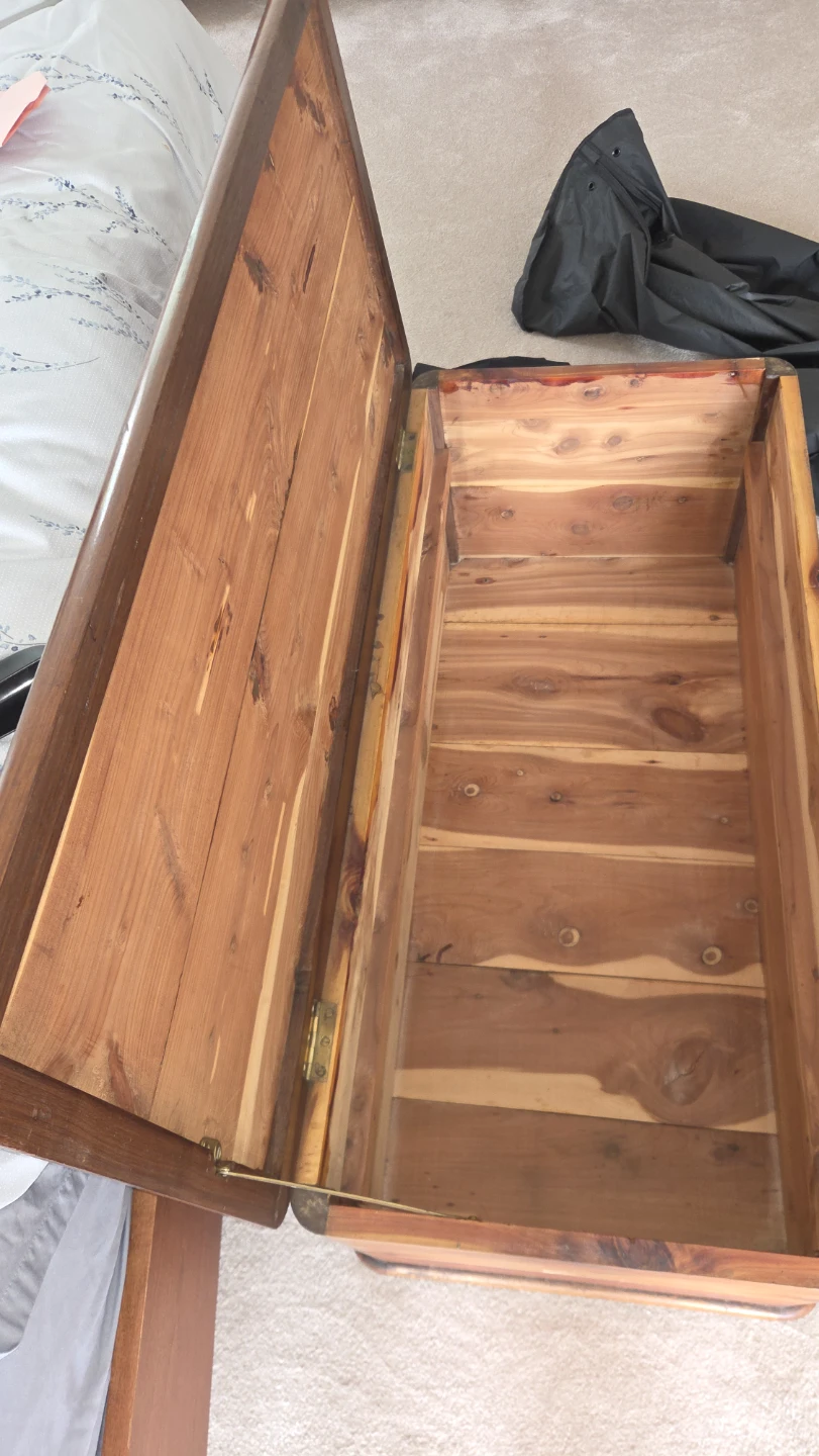 Wooden Cedar Storage Chest - photo 3