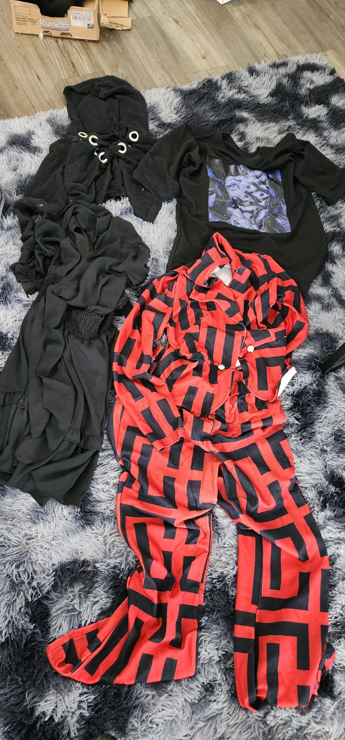 Women’s Alt / Edgy Bundle (Goth, Streetwear, Festival) - photo 4