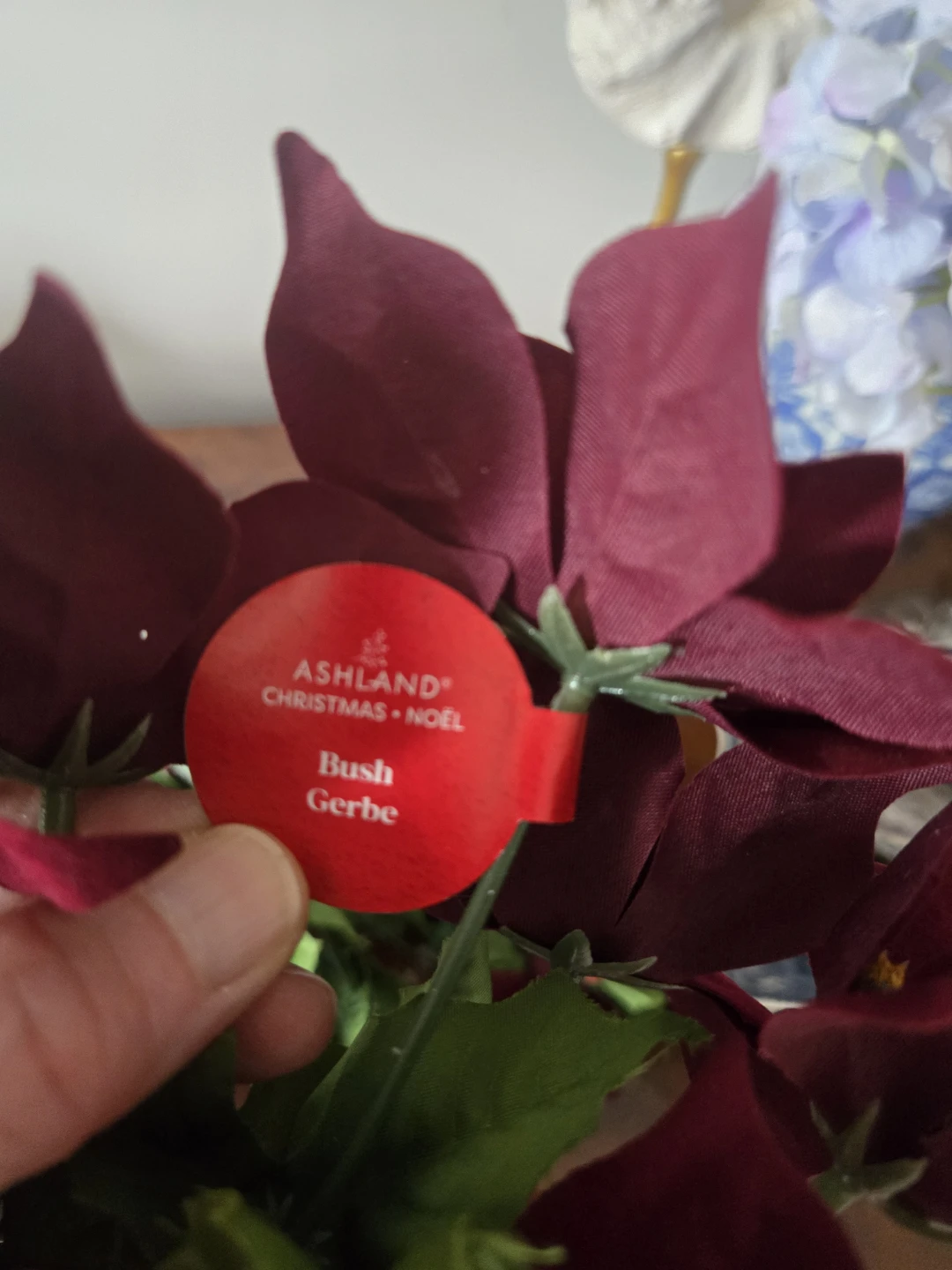 Ashland Christmas Bush Gerbe Artificial Flowers - photo 4
