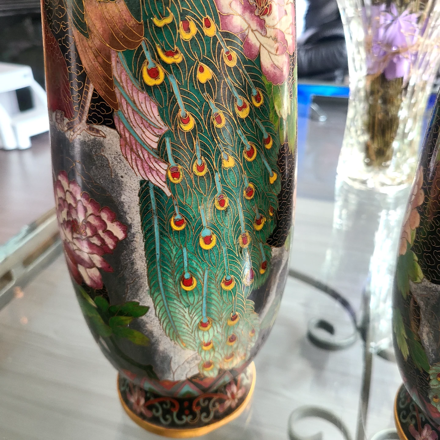 Pair of Cloisonné Vases with Peacock Design - photo 2