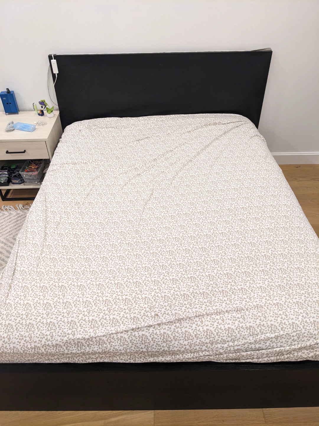 Ikea Malm queen Bed Frame with Storage Drawers - photo 3