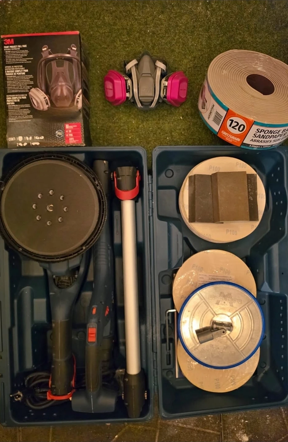 Bosch Drywall Sander with Case + 3MFace Mask & Sanding Gear