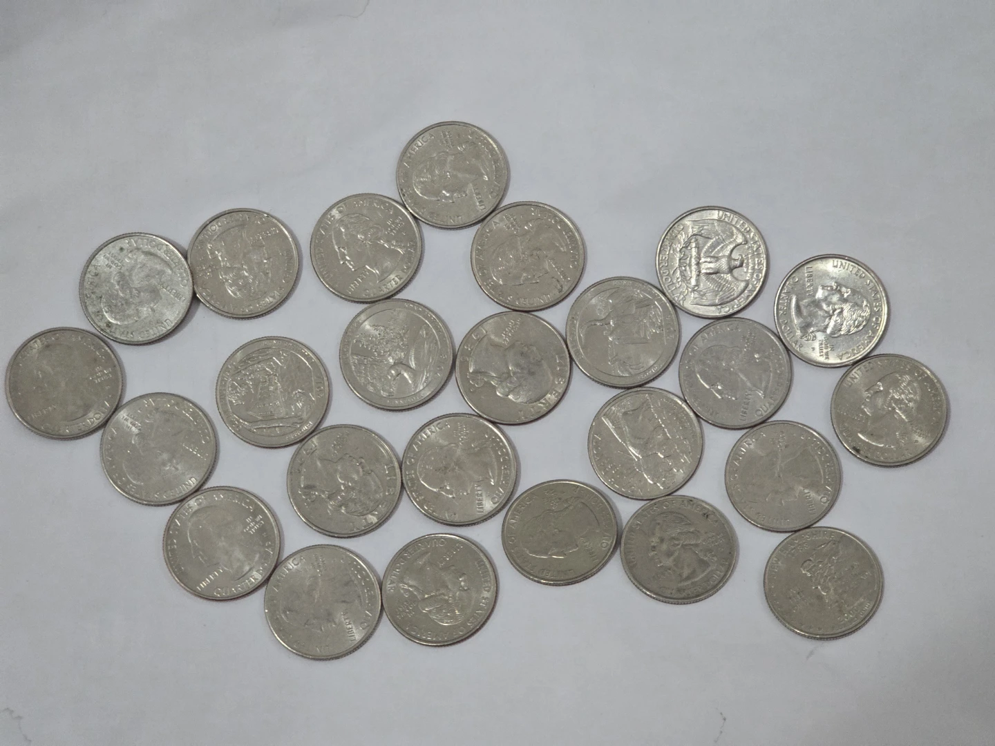 Lot of 25 US Quarters