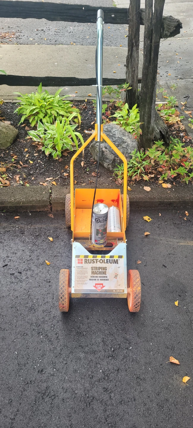 Rust-Oleum Striping Machine - photo 2