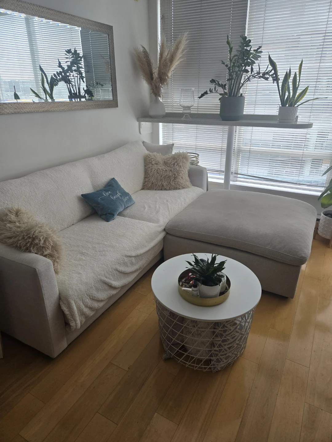 Beige Ottoman for Sale - photo 4