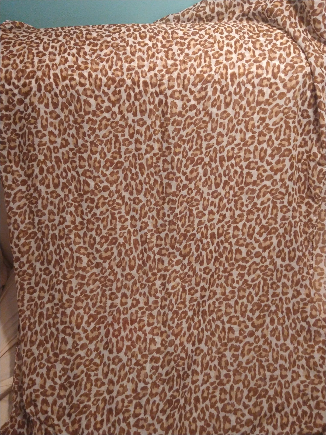 Designer head scarves and faux fur hood collar - photo 4