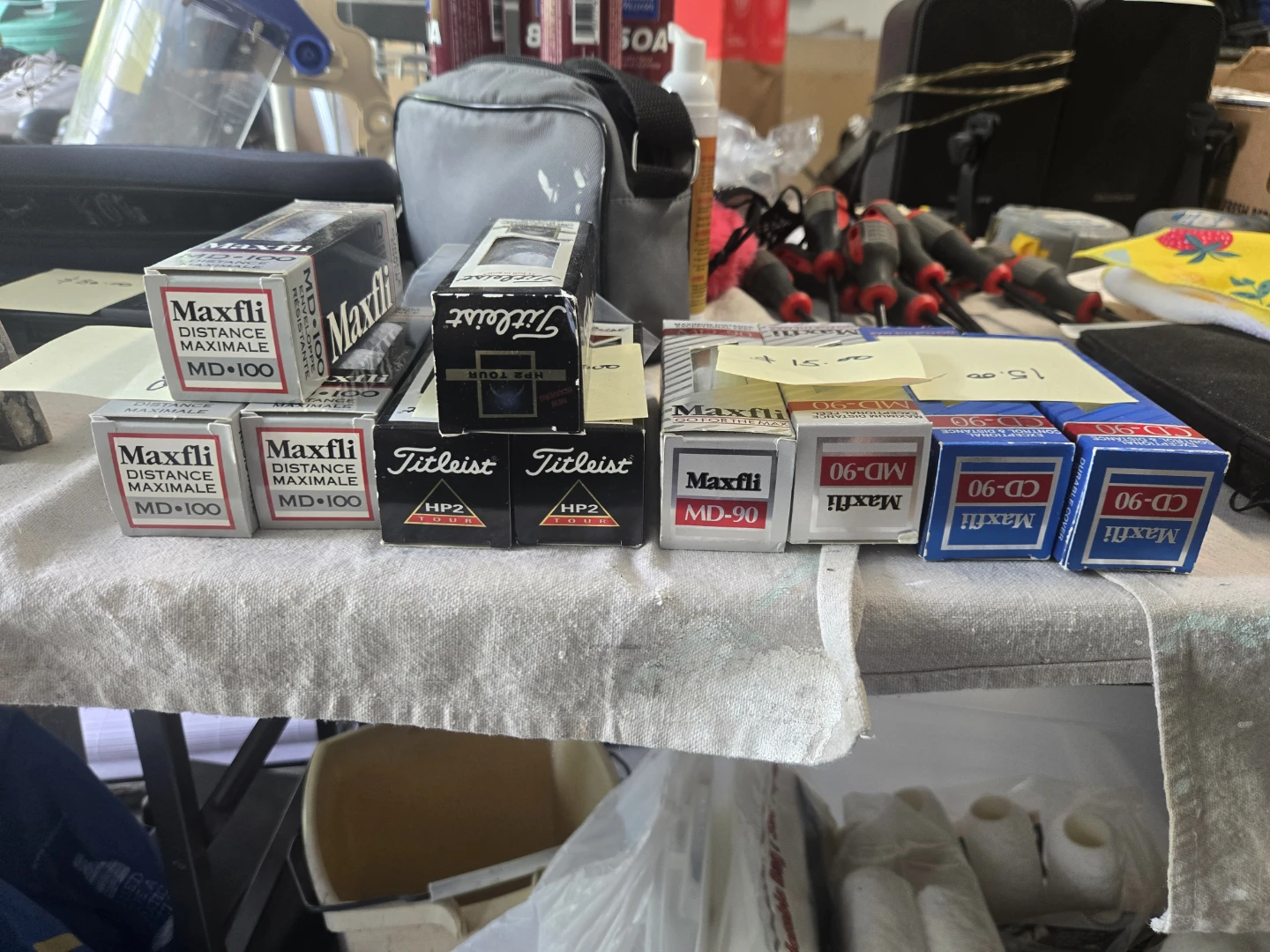 Titleist HP2 Tour & Maxfli MD-100 Golf Balls - photo 2