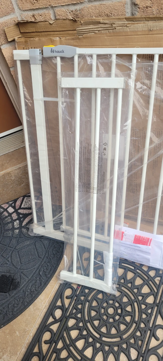 Hauck White Safety Gate - photo 2