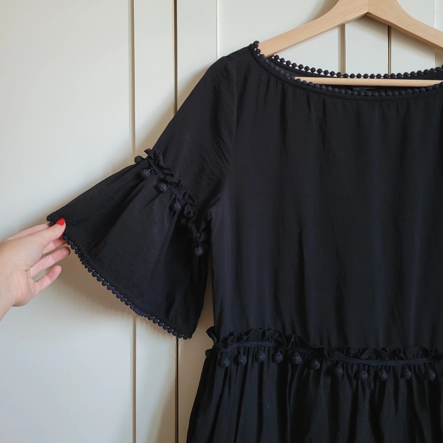 Club Monaco bell sleeve dress - photo 4