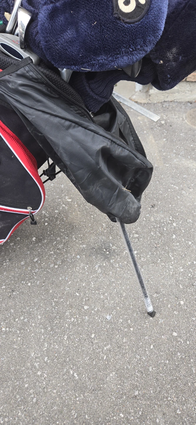 Golf Club Set with Oversize Irons and Golf Bag - photo 2