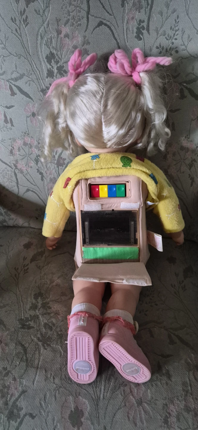Cricket Doll with Talking Feature - photo 4