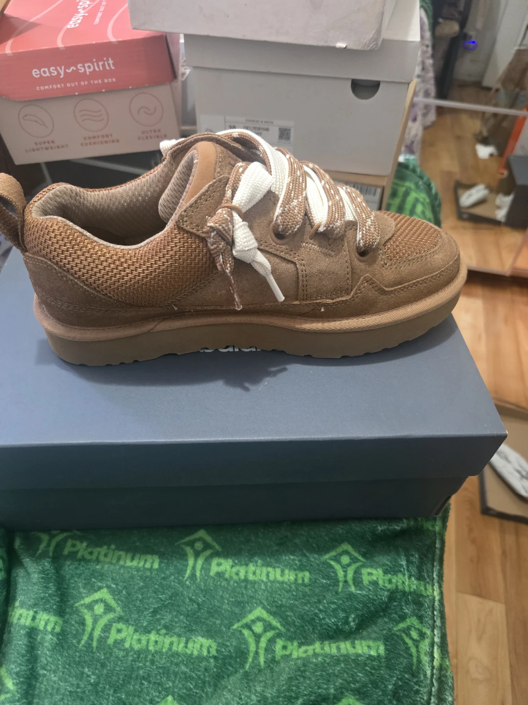 UGG Men's Casual Shoes Brown Size 8