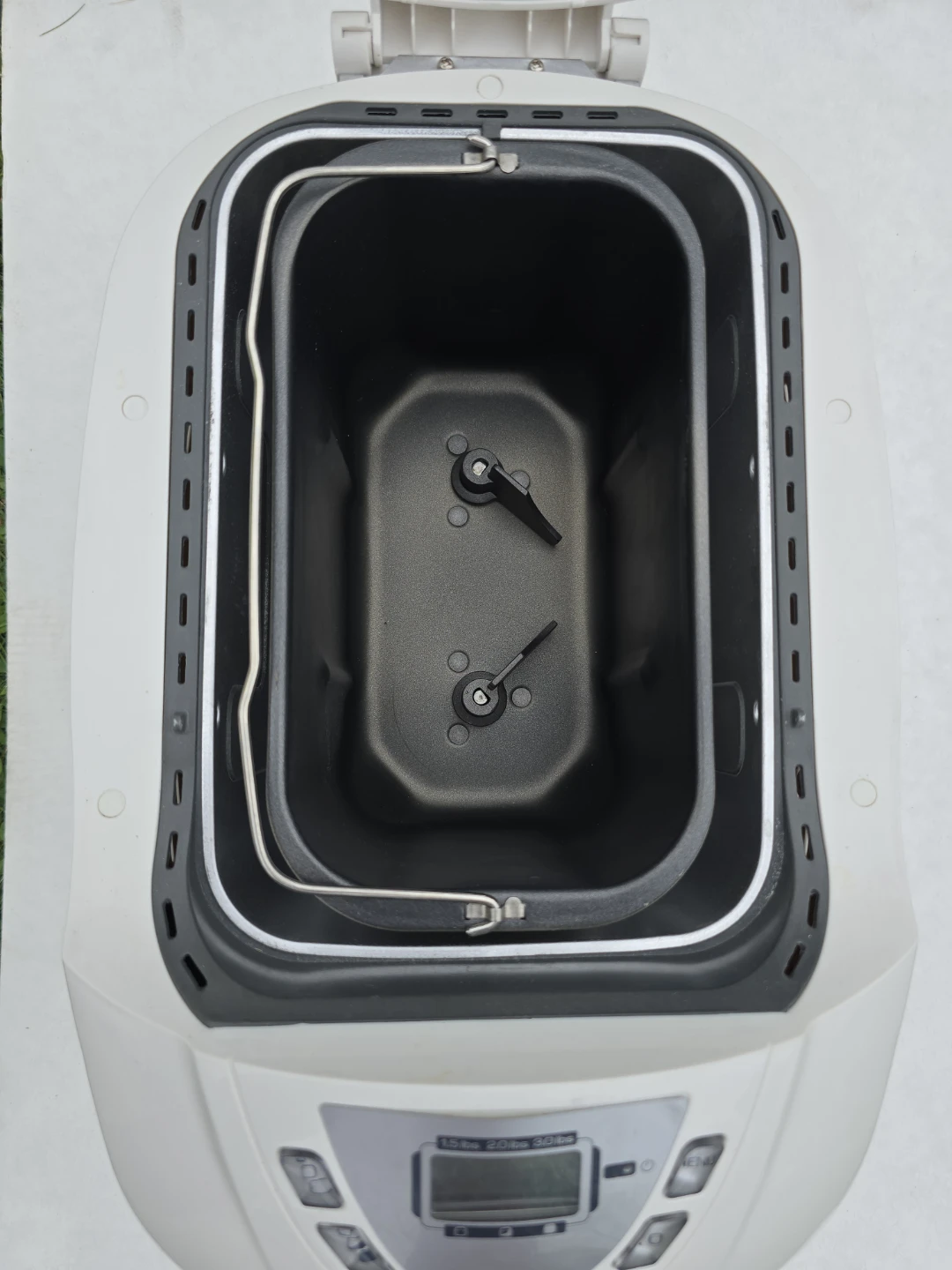 Black & Decker Bread Maker - photo 3