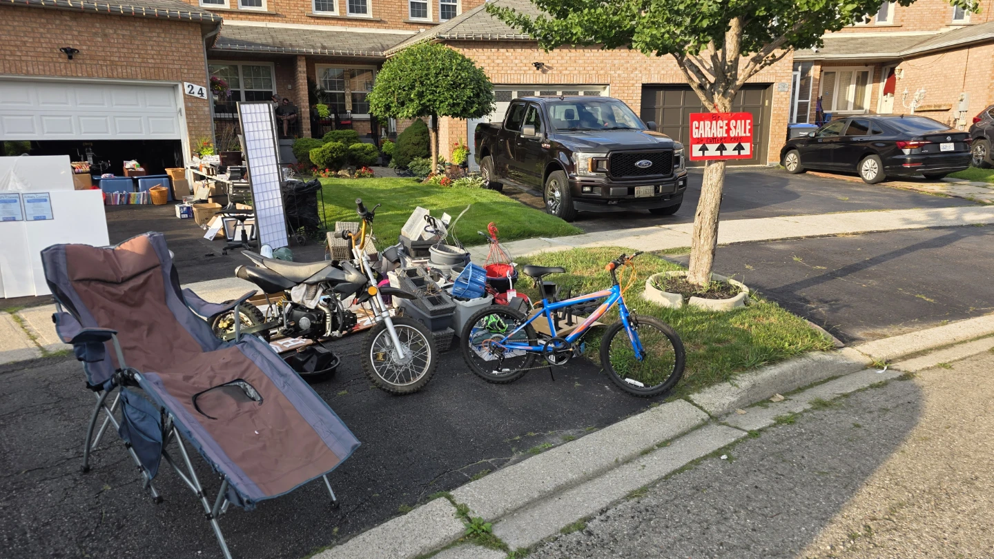 Garage Sale happening right now! MOTORBIKE SOLD - photo 5